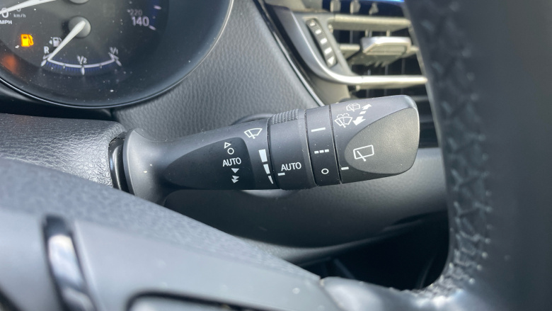 Toyota C-HR 1.8 Hybrid Dynamic 5dr CVT [Leather] Hybrid Hatchback